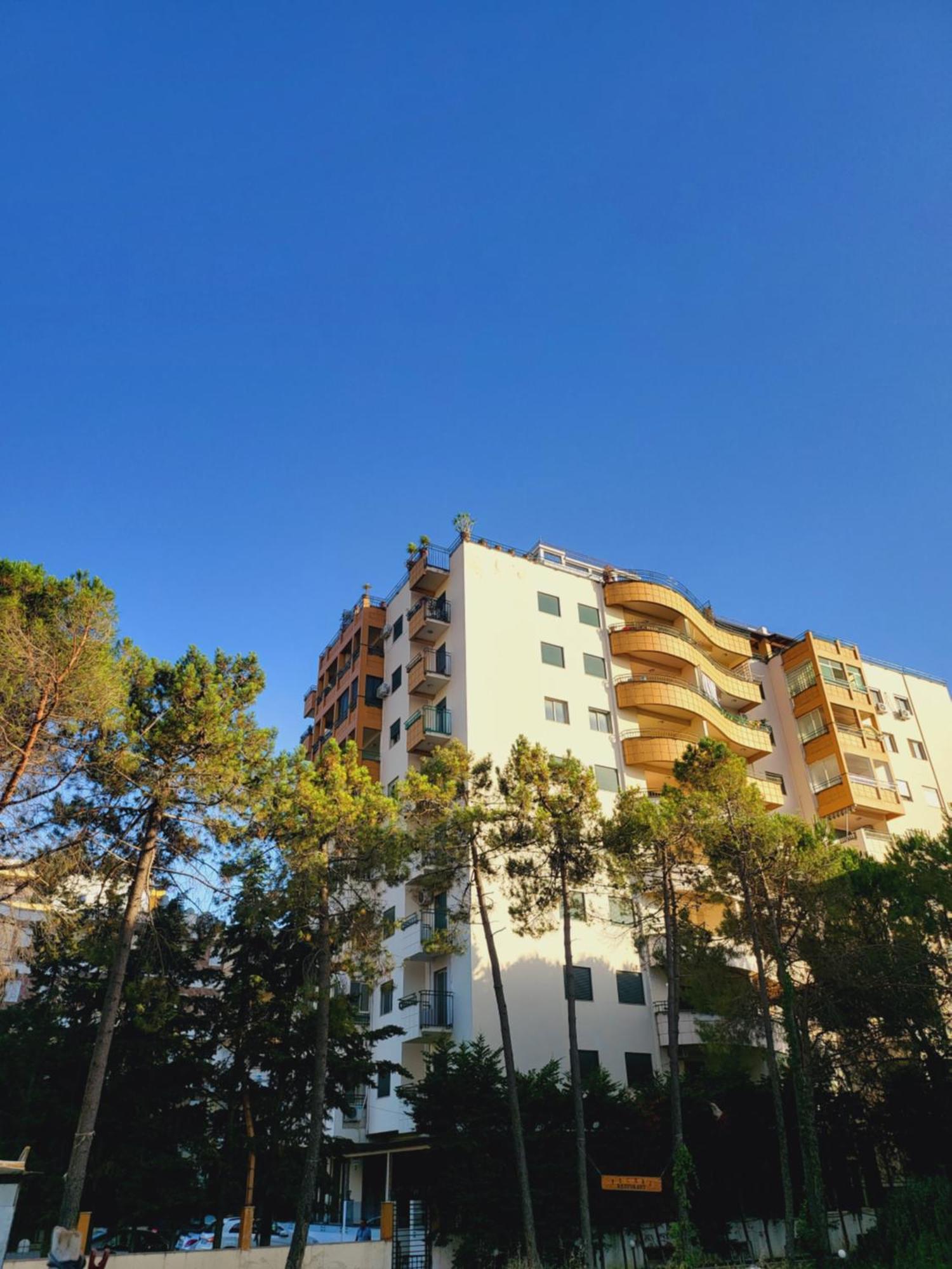 Ejstel * Durres